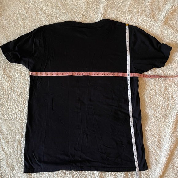 M. Night Shayamalan’s Knock at the Cabin Black Short Sleeve Shirt Size Large - Picture 4 of 4